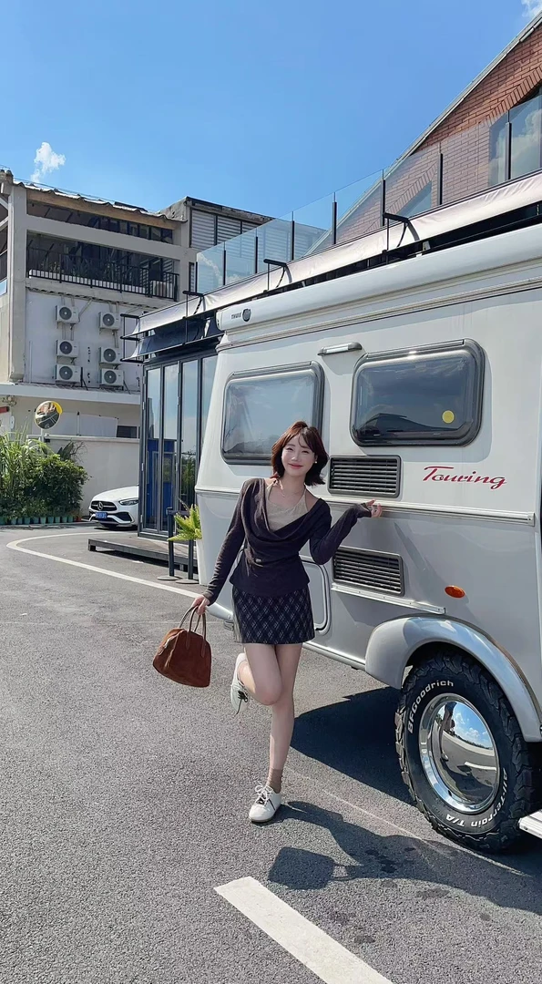 YPP！【枫丹白露】韩系学院风不规则荡领针织衫挂脖假两件上衣