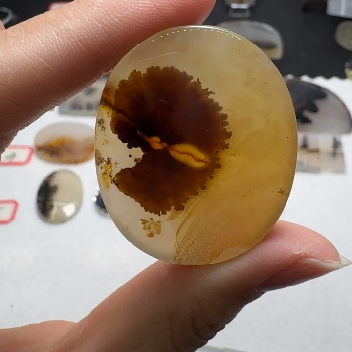 玛瑙/玉髓未镶嵌摆件