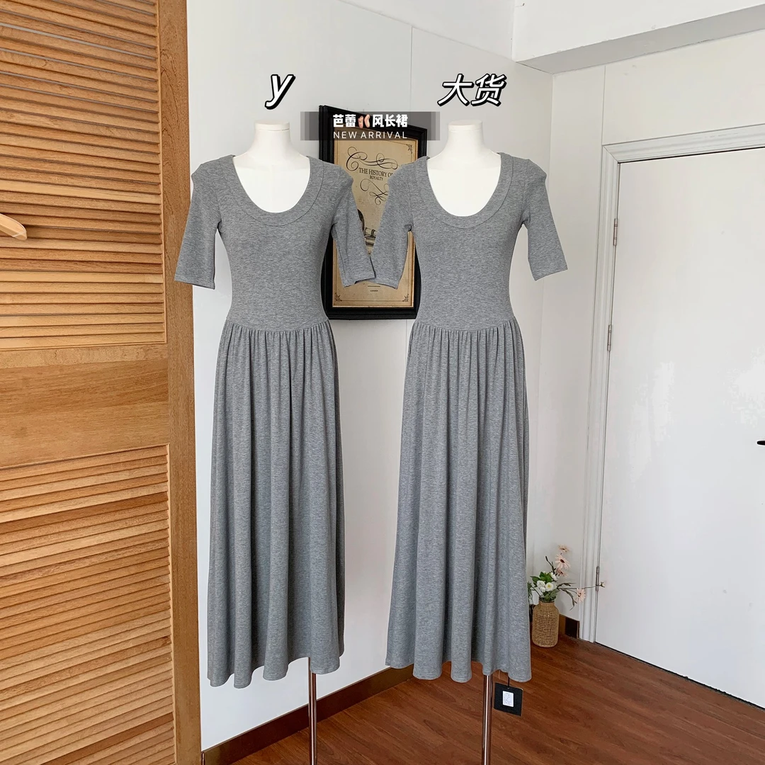 芭蕾风连衣裙 2025夏季流行穿搭新款流行单品修身显瘦U领长裙女