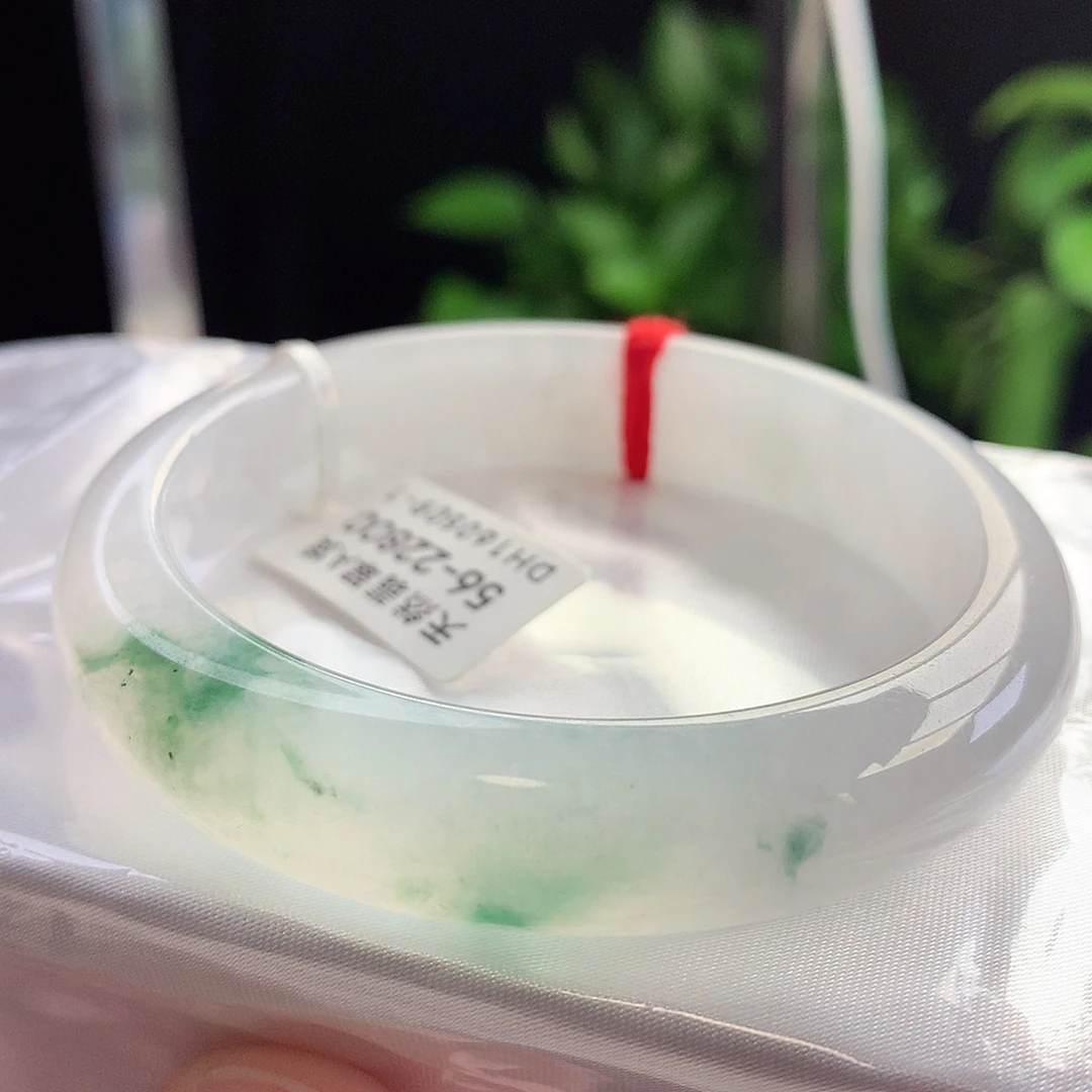 未镶嵌手镯翡翠56圈口冰透飘绿花小万战斗机3号