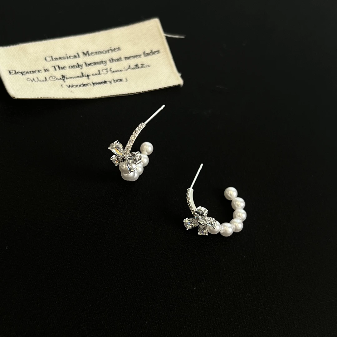 铜合金锆石耳饰 【梦境之蝶】蝴蝶C圈耳环