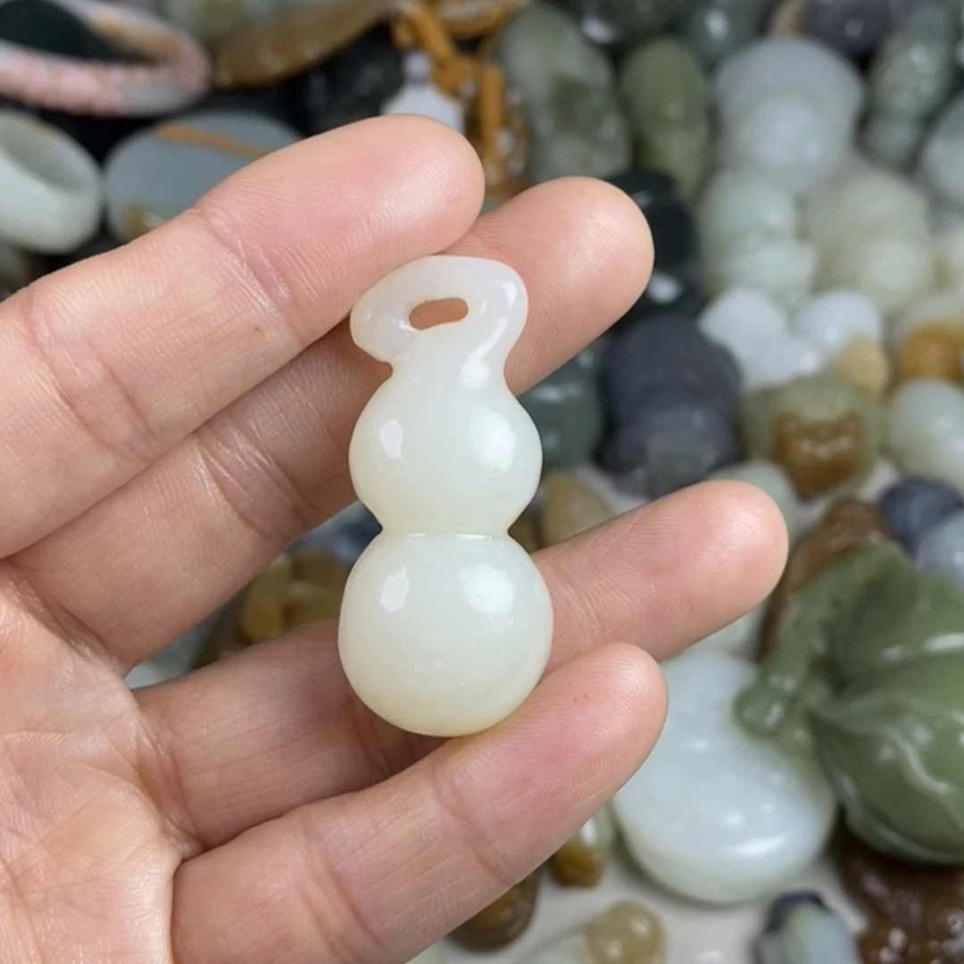 【闪购商品】未镶嵌和田玉挂件