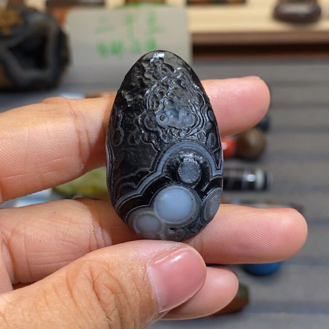新***线玛瑙/玉髓手链未镶嵌