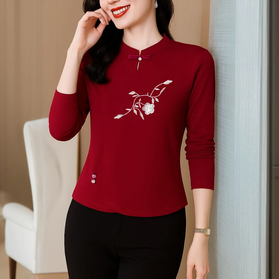 跳舞衣服广场舞衣服女秋季刺绣棉上衣跳舞衣新款舞蹈演出长袖t恤