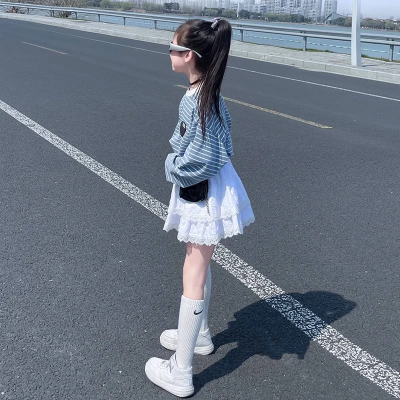 女童T恤早秋款2025新款秋装女孩休闲条纹刺绣上衣儿童长袖打底衫