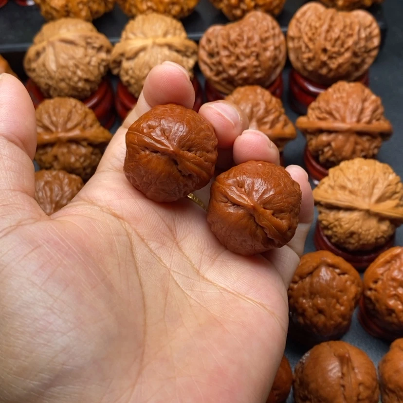 【闪购商品】文玩核桃把件糖果
