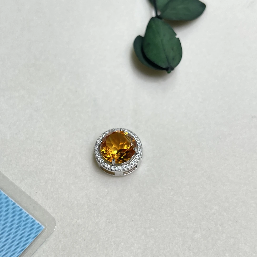 全新未使用  【六六中古】孤品s925水晶吊坠aw9820