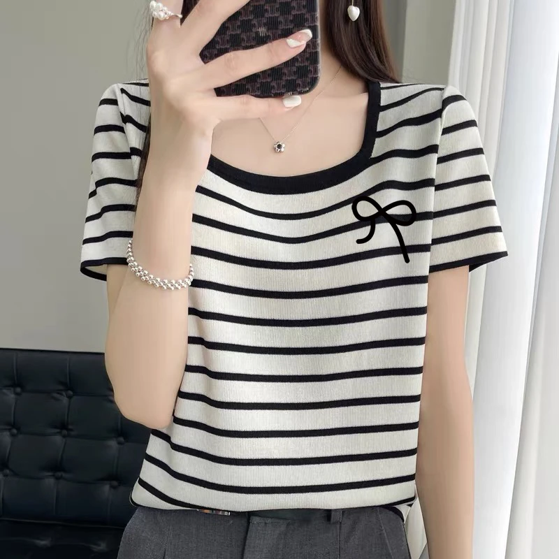 别致方领露锁骨t恤女夏季时髦减龄小衫薄款条纹棉质短袖上衣u领
