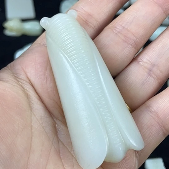 敦***怠和田玉未镶嵌挂件