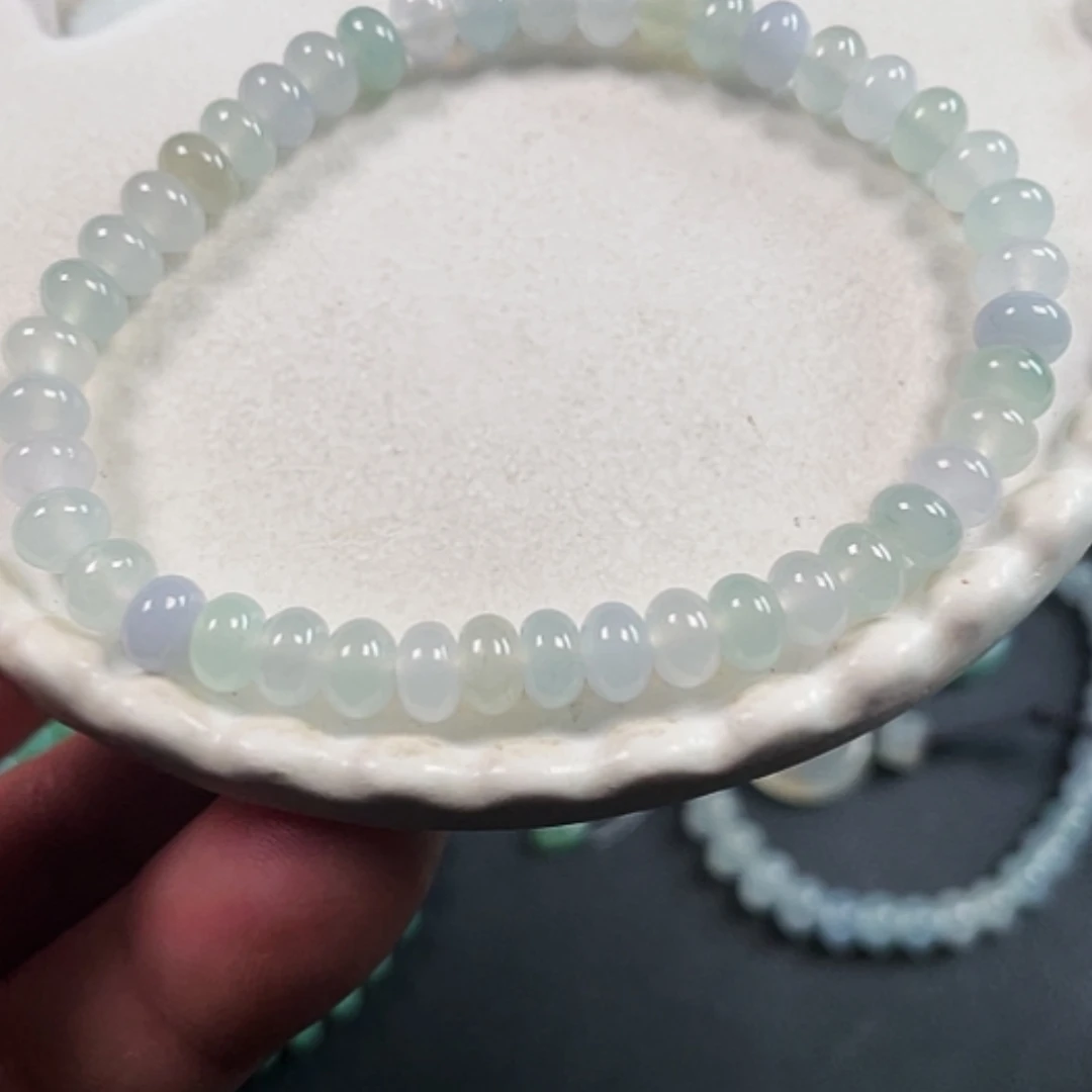 【闪购商品】定制翡翠未镶嵌小***、，