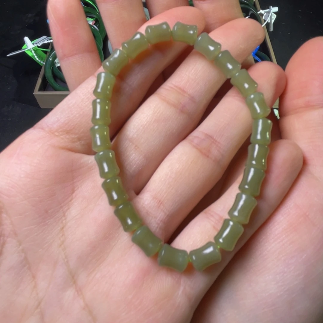 和田玉未镶嵌手串