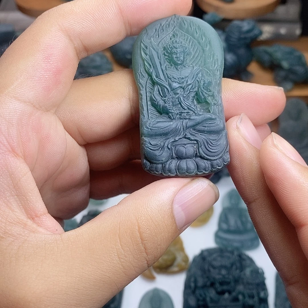 定制翡翠未镶嵌不动