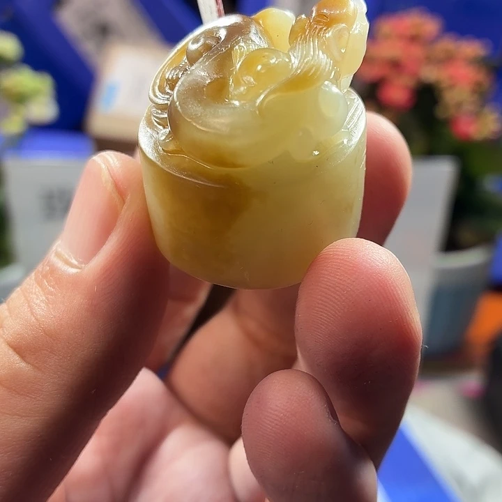 和田玉（糖玉）未镶嵌颈饰