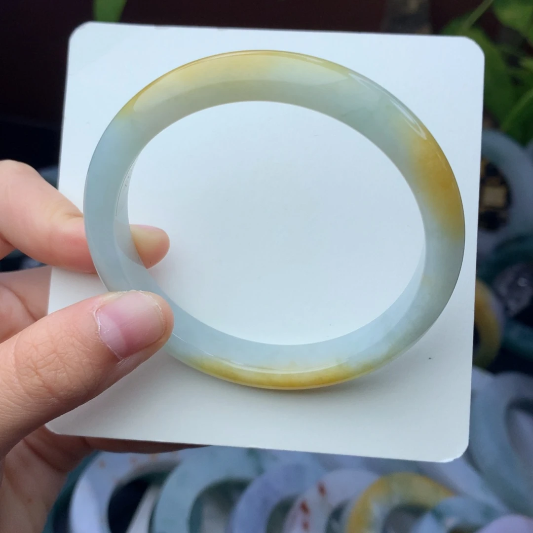 翡翠手镯未镶嵌成品56