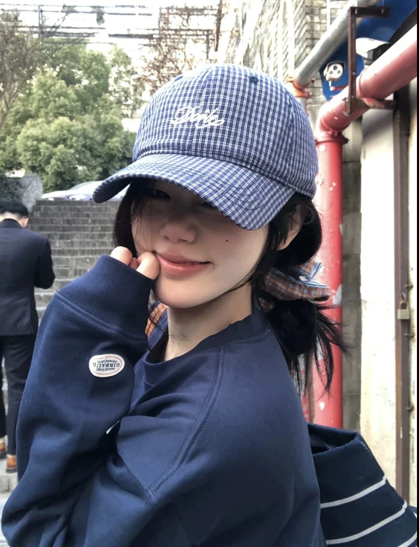 网红蓝色格子棒球帽时尚百搭可调节头围帽子