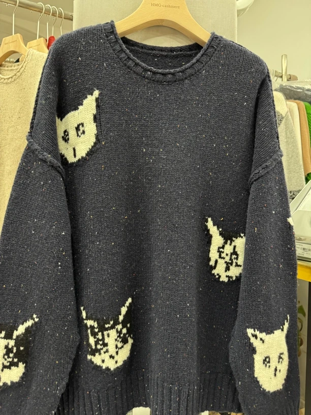 8612猫咪提花 卷边领 落肩长袖针织羊毛毛衣