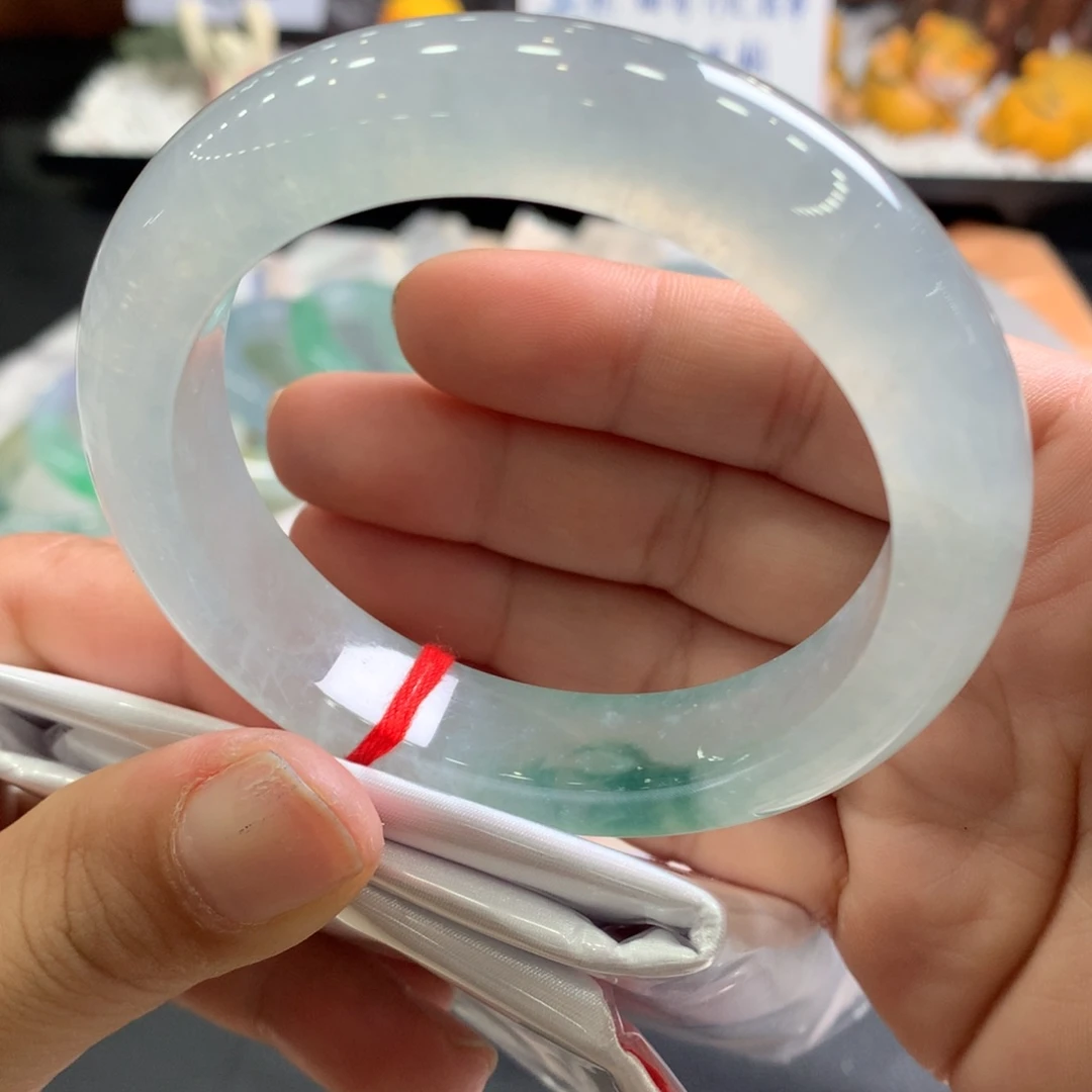 翡翠未镶嵌手镯55.2正圈