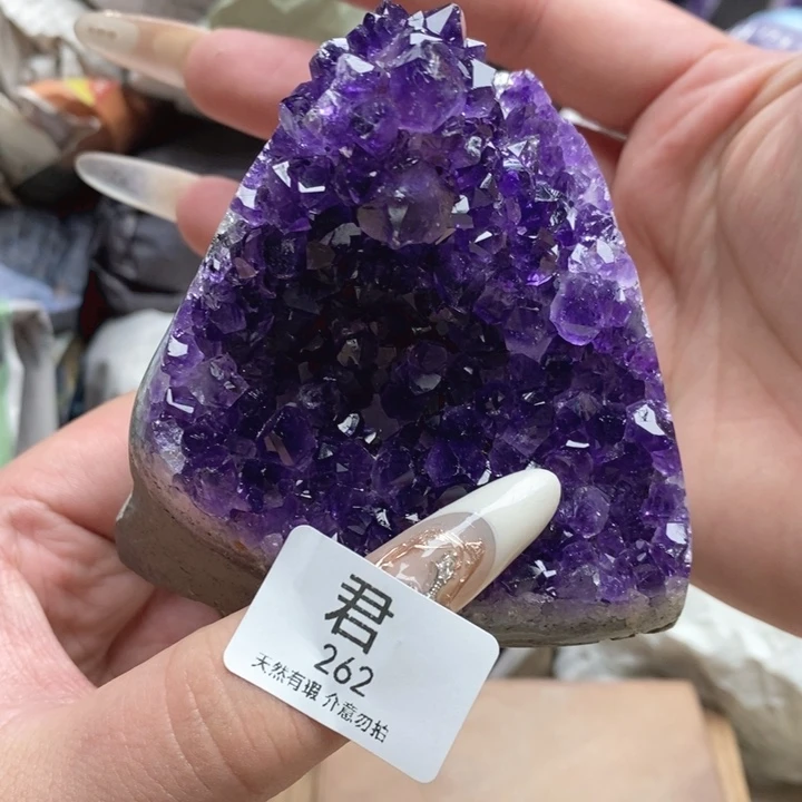 紫晶大型摆件（非配饰）未镶嵌