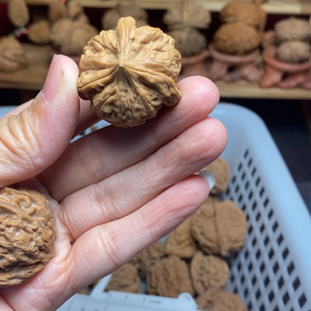 牙***郎文玩核桃把件文玩