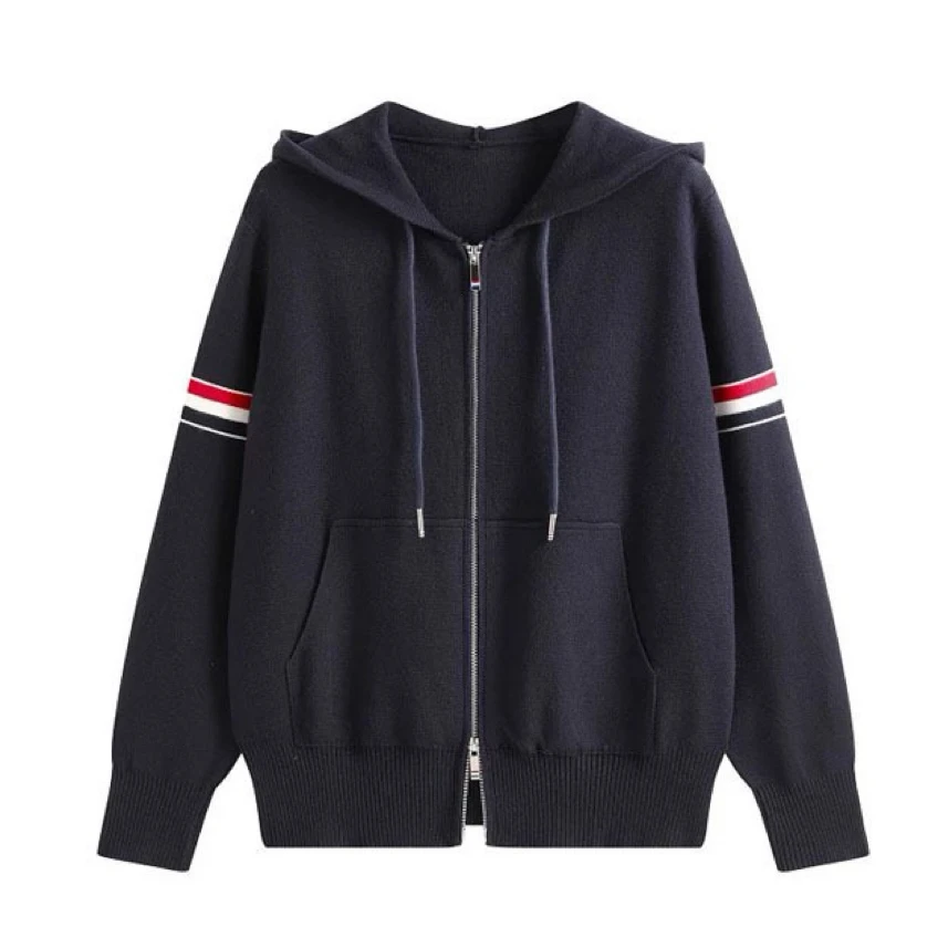 高级感早秋新款慵懒风彩条双袖杠宽肩双拉链连帽毛衣外套