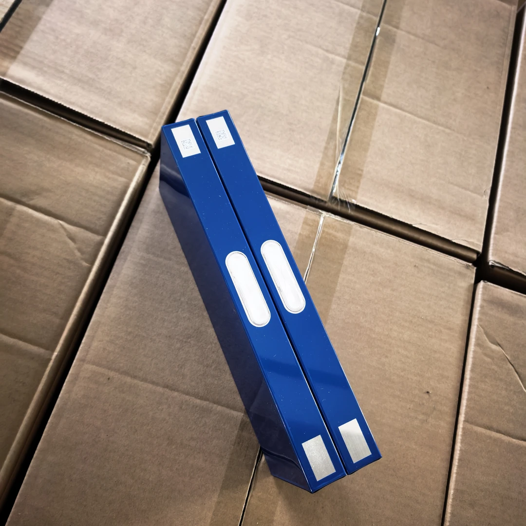 1.【国轩91.5AH】磷酸铁锂电芯全新A  25 106 262