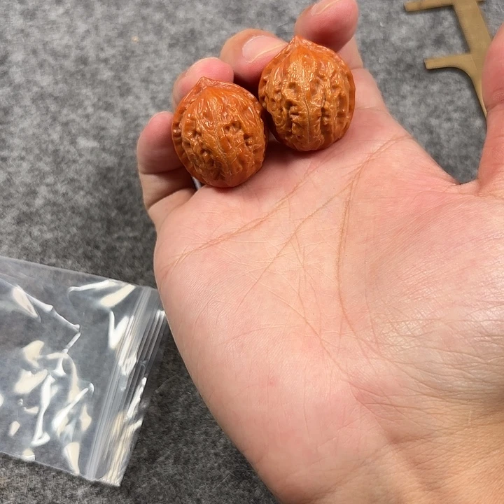 文玩核桃吊坠蚂蚁塔24