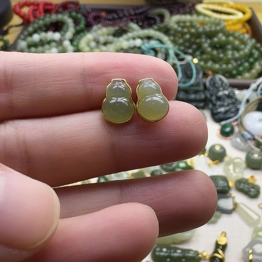 和田玉银S925镶嵌耳饰耳钉