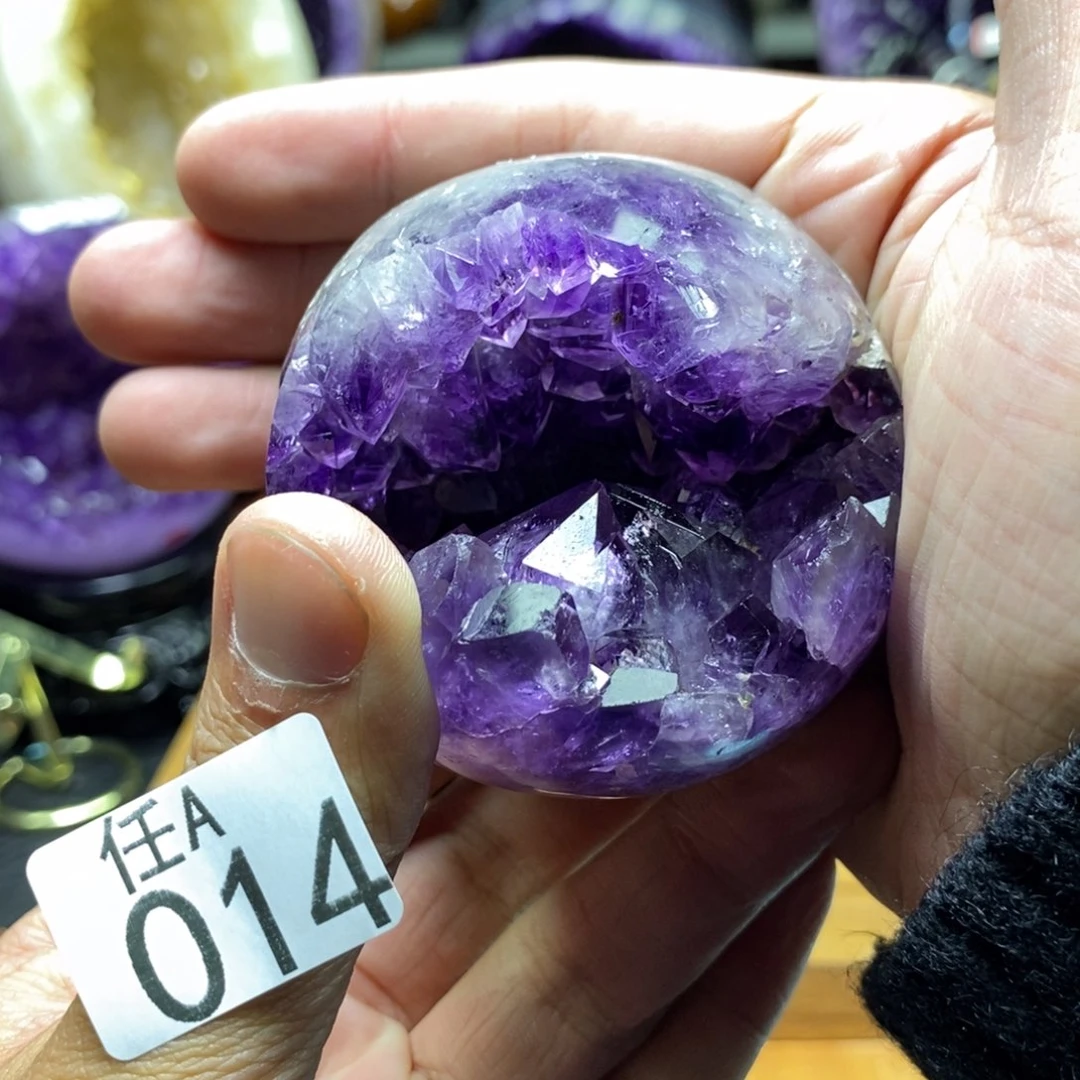 水晶大型摆件（非配饰）未镶嵌