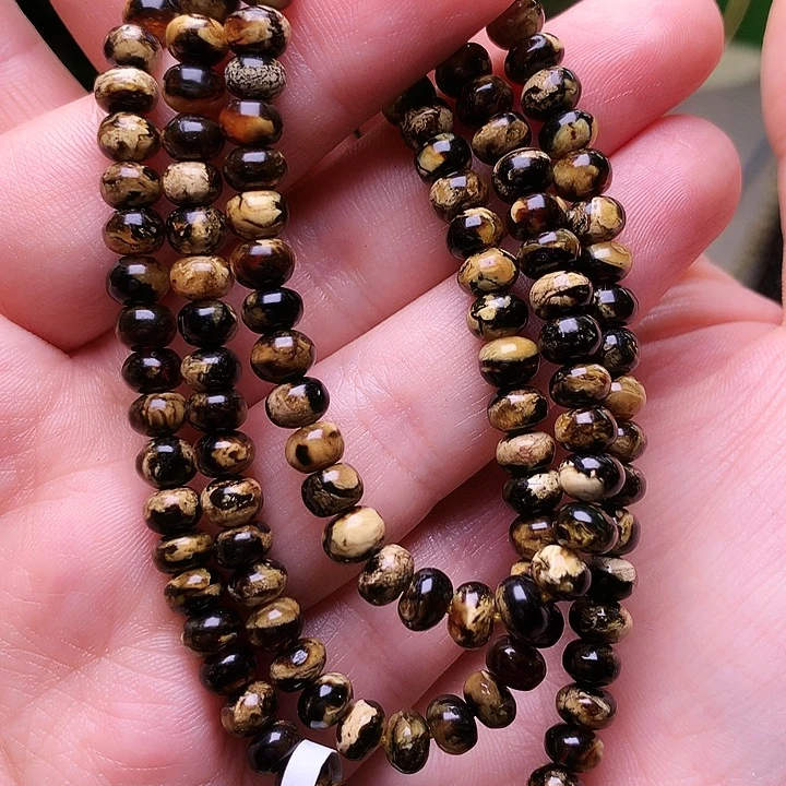 琥珀未镶嵌裸石抚顺琥珀5-360