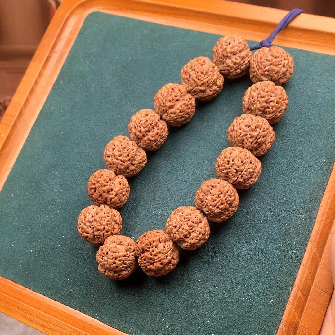 手串金刚菩提、3、梁王梅花超头22mm