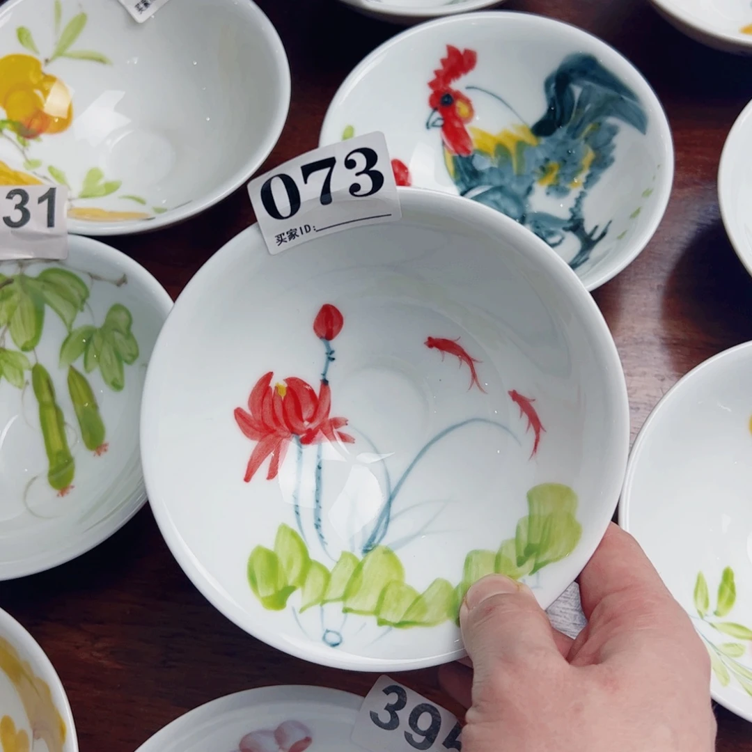 景德镇陶瓷手工手绘制作