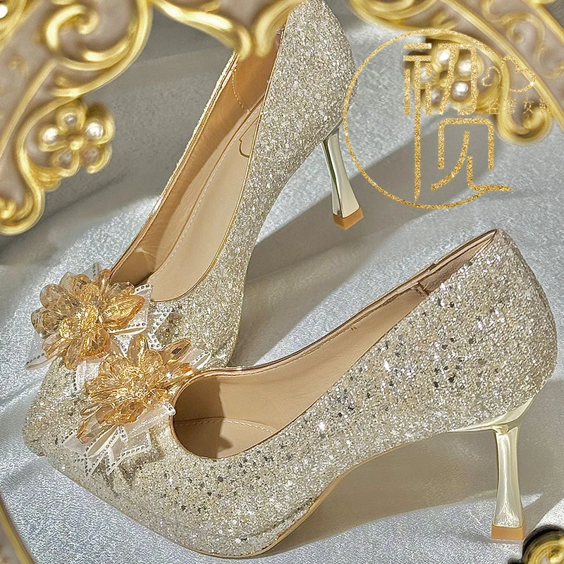 绝美婚鞋女尖头细跟秀禾婚纱两穿新娘鞋气质百搭宴会礼服鞋伴娘鞋