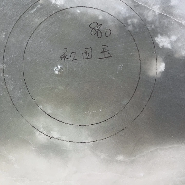 和田玉未镶嵌手镯定制