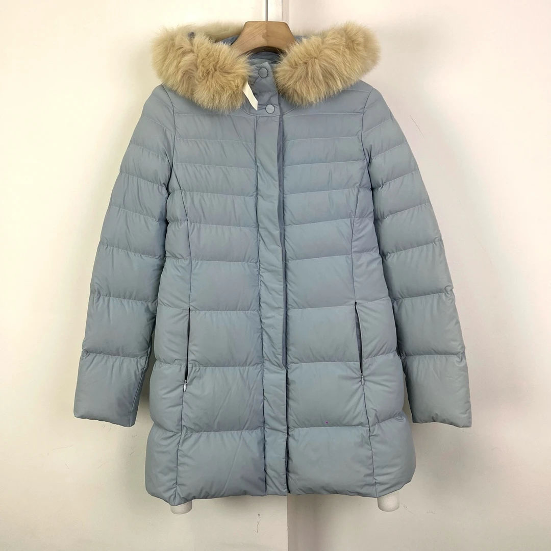 95新 MaxMara 34码/浅蓝色毛领羽绒服/如图/编码6063