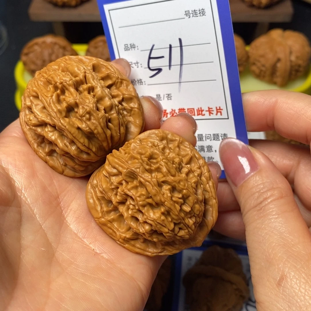 文玩核桃把件42虎头511