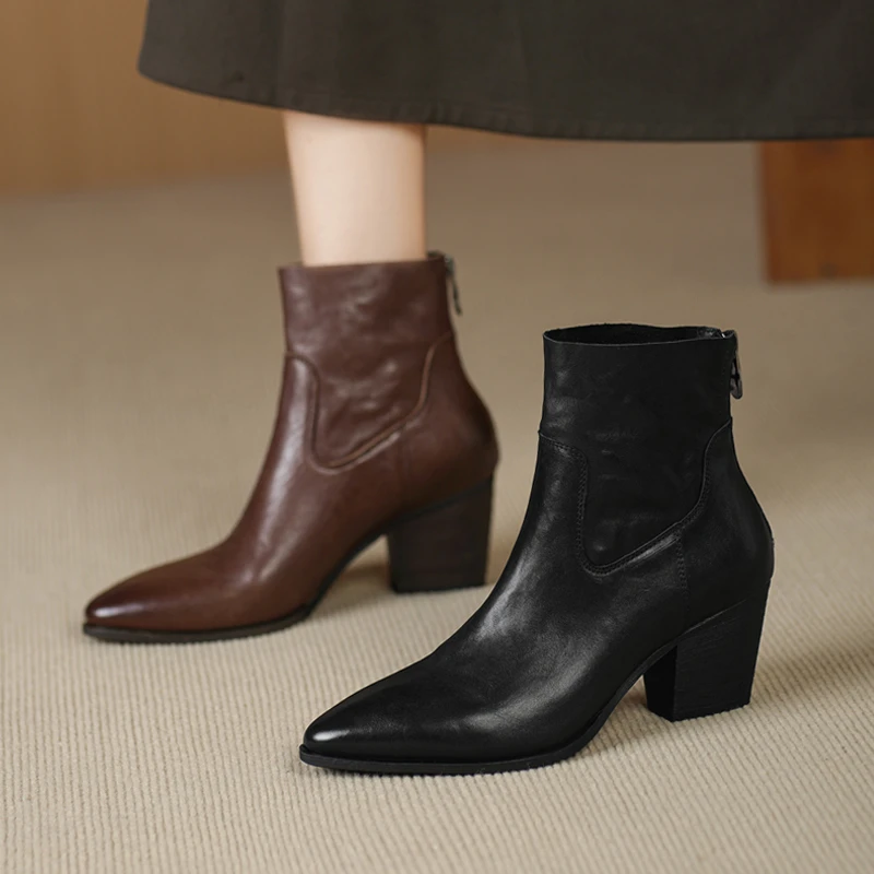 法式尖头短靴女小众百搭高跟瘦瘦靴复古美拉德靴子新款真皮马丁靴