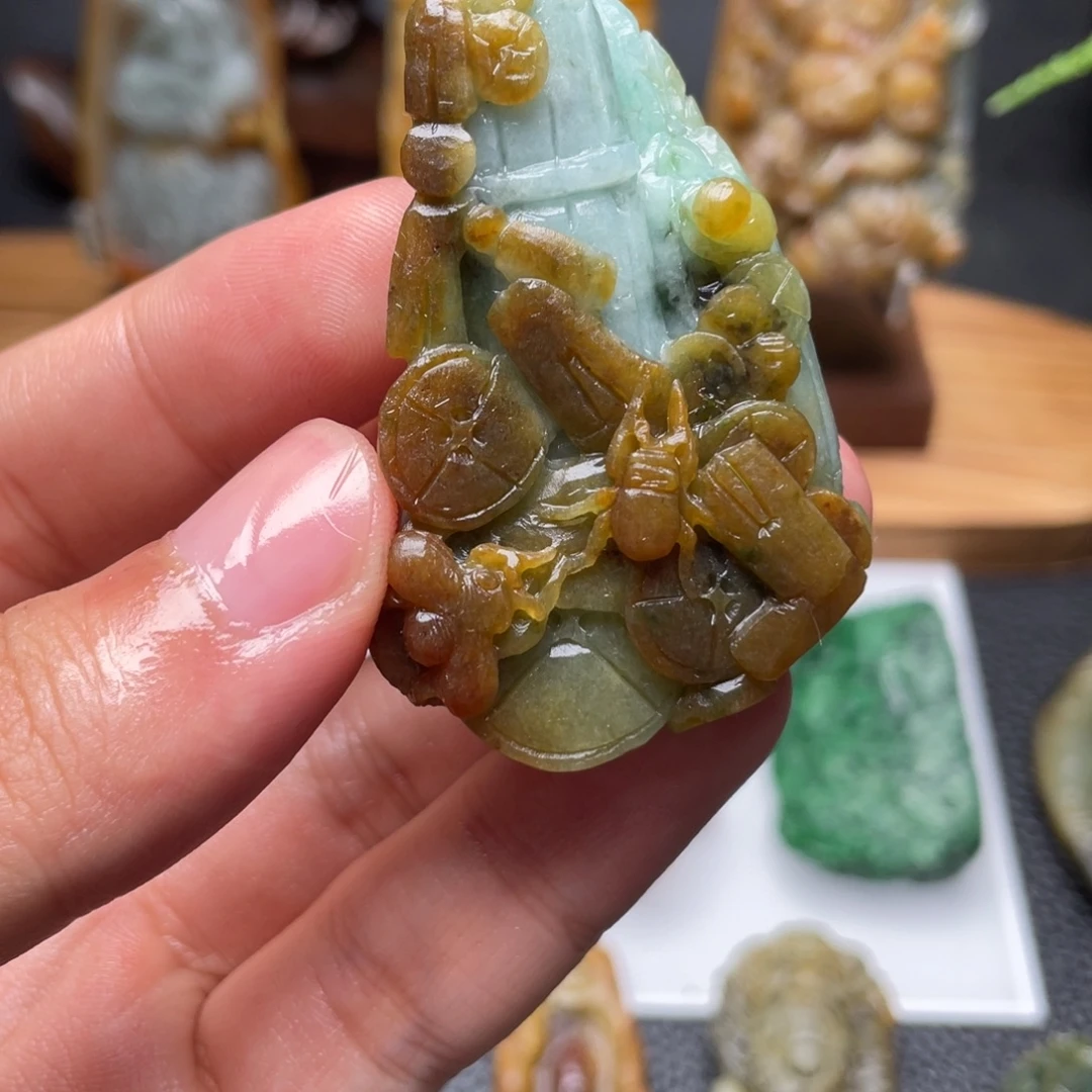 定制翡翠未镶嵌翡翠