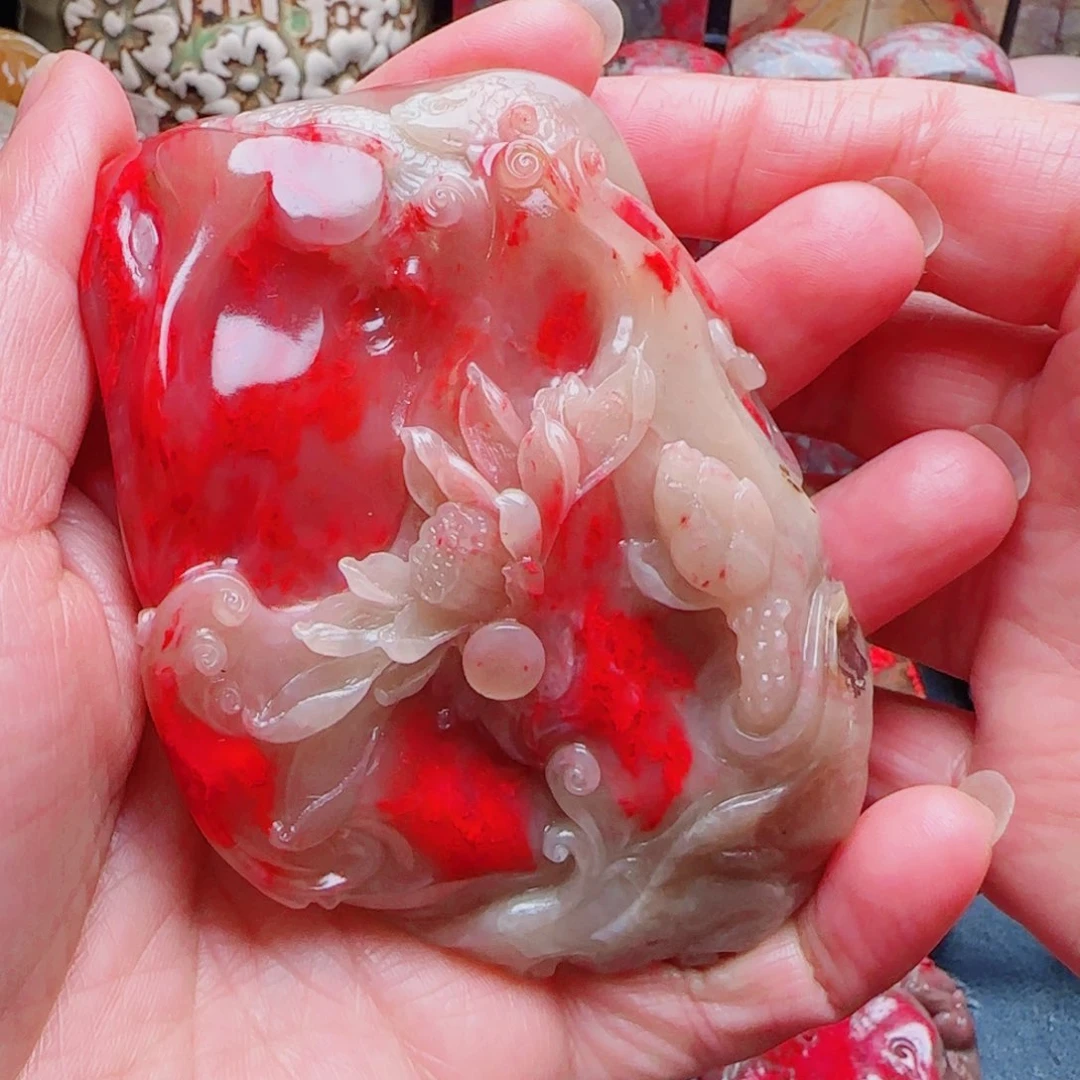 巴林鸡血石马**成巴林鸡血石