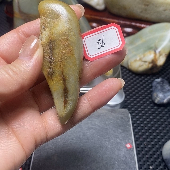 和田玉未镶嵌珠宝奇石86