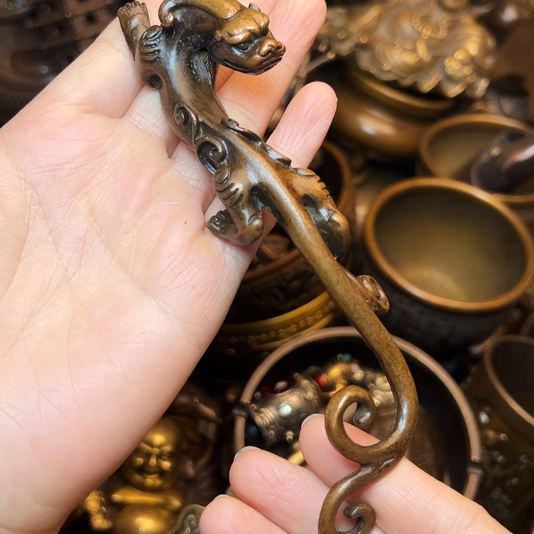 精美铜器工艺品等