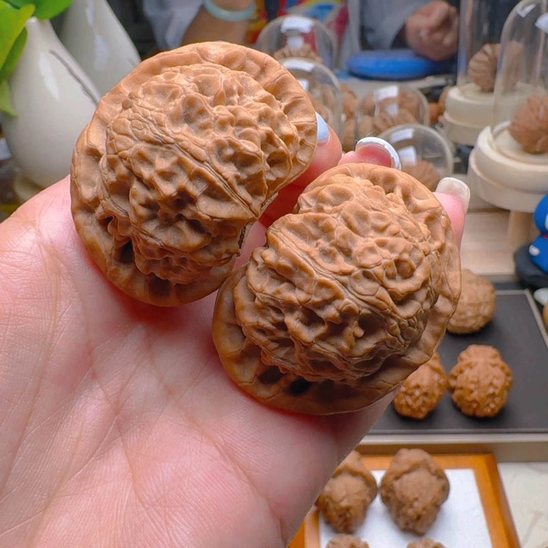 核桃把件44尺寸全品宫灯