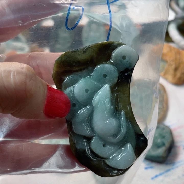 颈饰未镶嵌翡翠成品