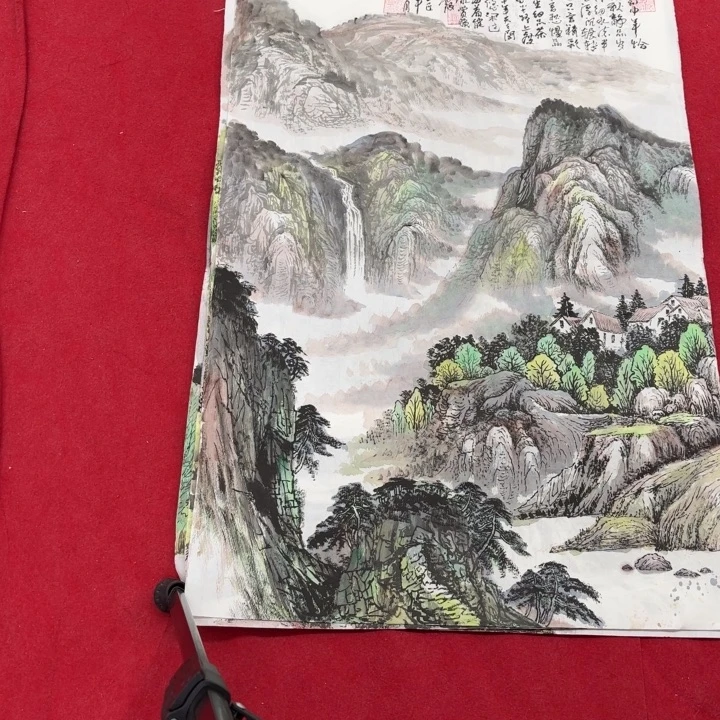 国画花鸟等图案为一体的大型