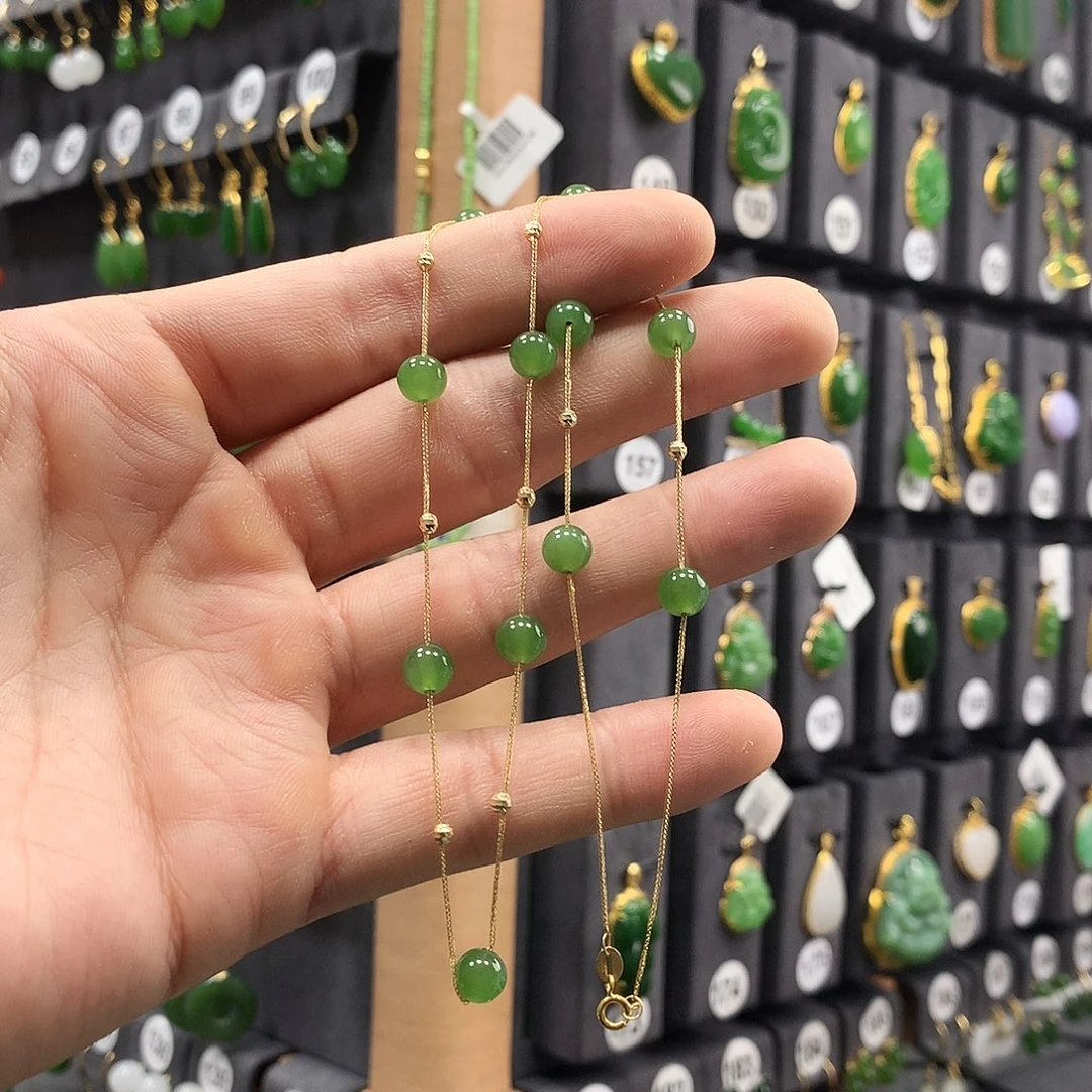 和田玉颈饰18K金镶嵌