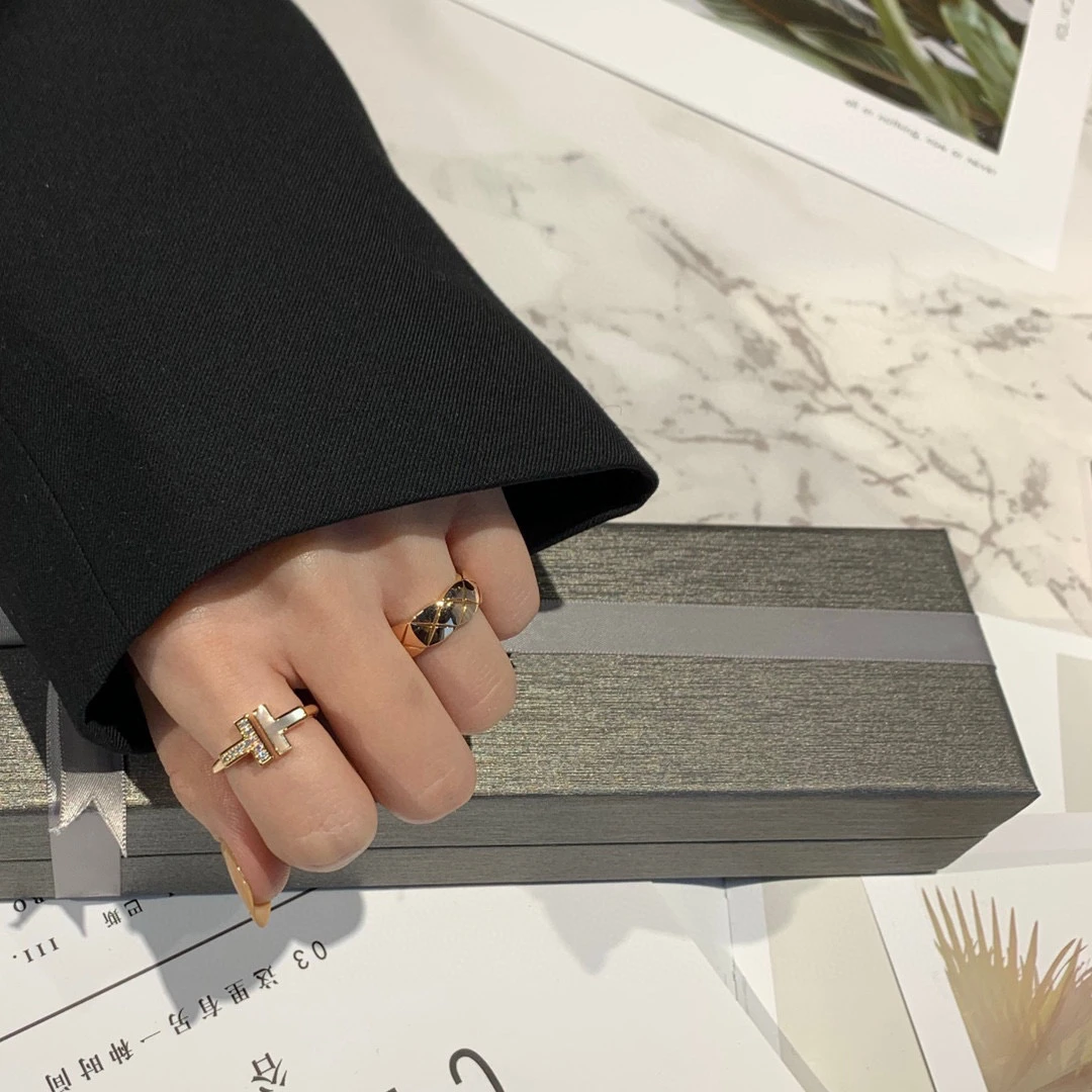 《诺语》围巾 T06围巾加钻气质洋气轻奢百搭时尚小众精致甜美