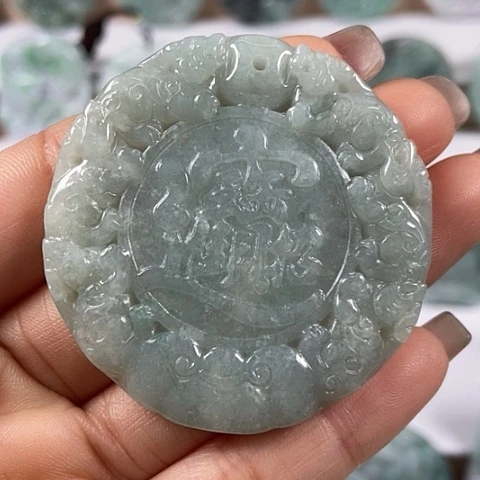 翡翠颈饰未镶嵌貔貅招财进宝福利