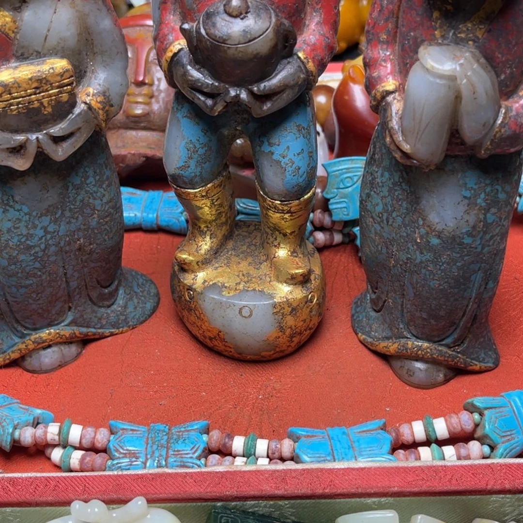 国***馆和田玉未镶嵌摆件