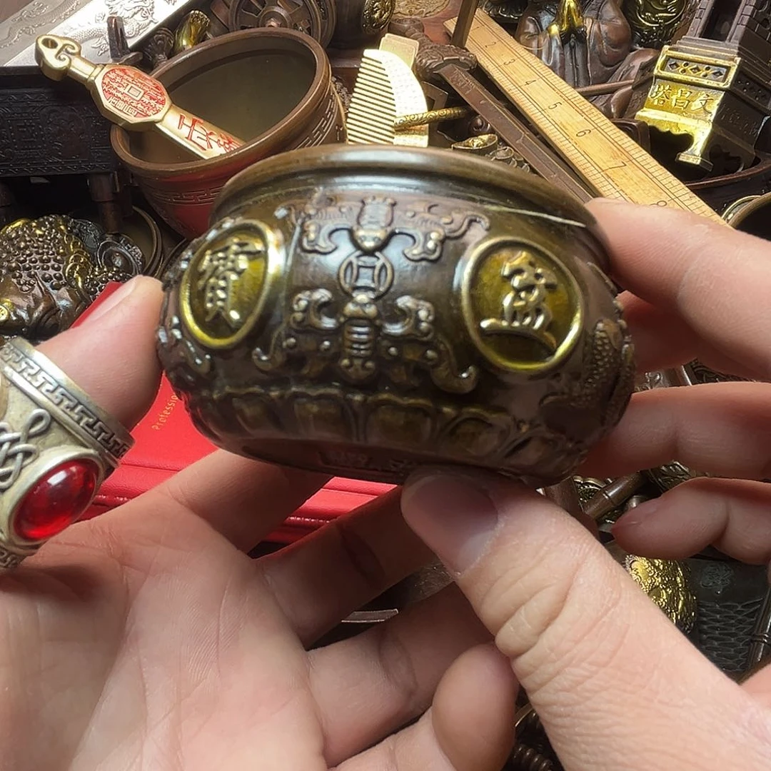 精美铜器收藏品等