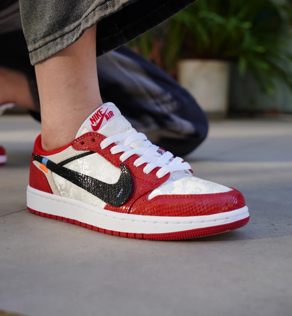 NIKE/耐克AIR JORDAN 1低帮ow芝加哥苏绣牛皮百搭球鞋【定制球鞋】