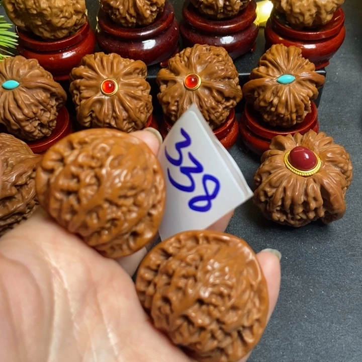 文玩核桃把件39宫灯338